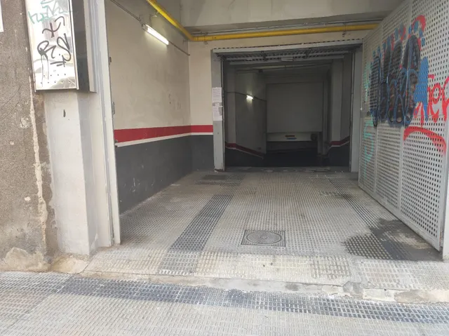 VENTA PLAZA GARAJE ROCHAPEA - foto 3