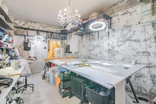 Se vende espectacular espacio comercial reformado en el corazón de Granada — 17