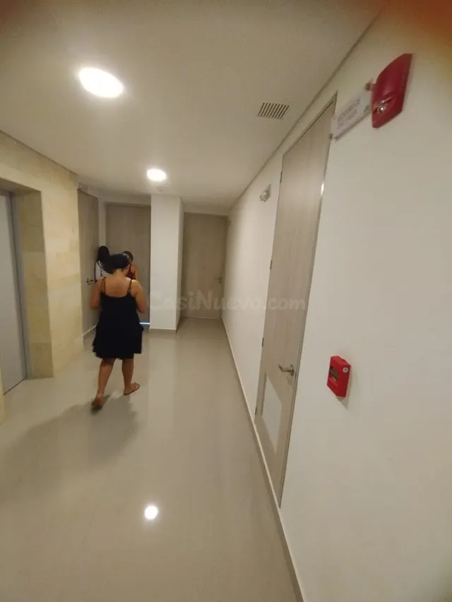 SE VENDE APARTAESTUDIO EN LA ZONA PIE DE LA POPA - foto 4