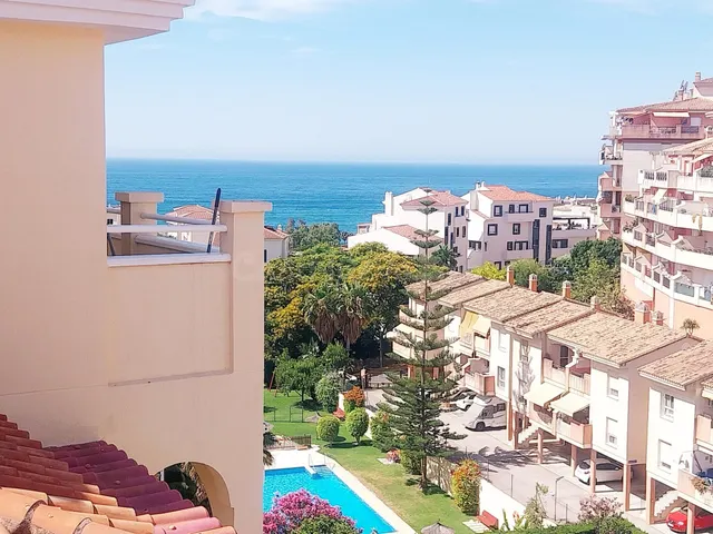 "Espacioso ático con vistas al mar a 350 metros de la playa  - foto 3