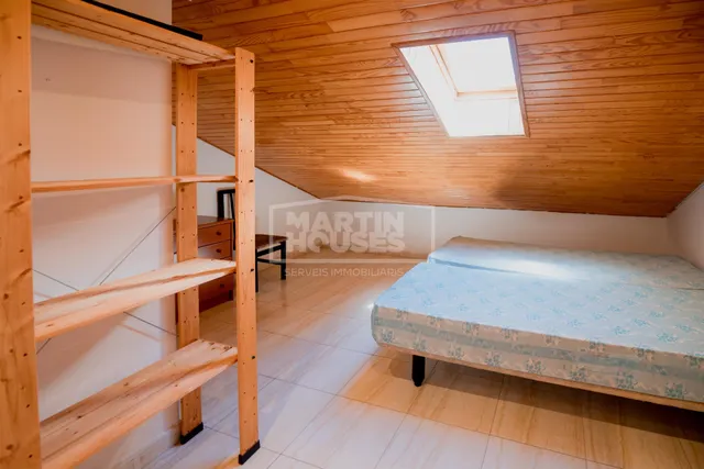 Dúplex de 3 habitaciones en el centro de La Seu d'Urgell — 19