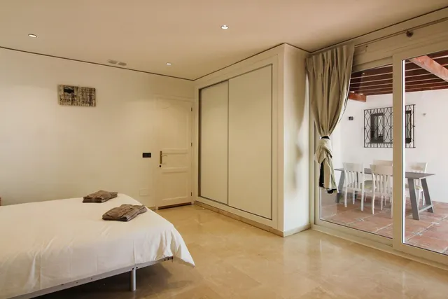 Chalet 3 habitaciones 375m² en venta - Centro — 36