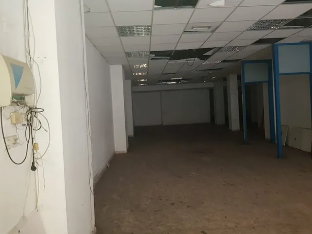 MAGNIFICO Y GRAN LOCAL EN PLENO CENTRO DE CÓRDOBA CAPITAL — 3