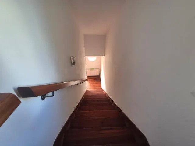 ¡Impresionante Adosado en Valle de Mena por solo €240.000! — 16