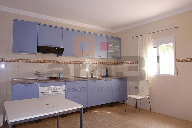 Se vende cortijo con 1.238 m2 de parcela. - foto 5