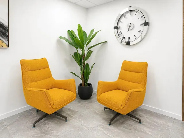 Oficinas en alquiler junto a Xàtiva | 30 m2, 4-5 puestos de  - foto 2