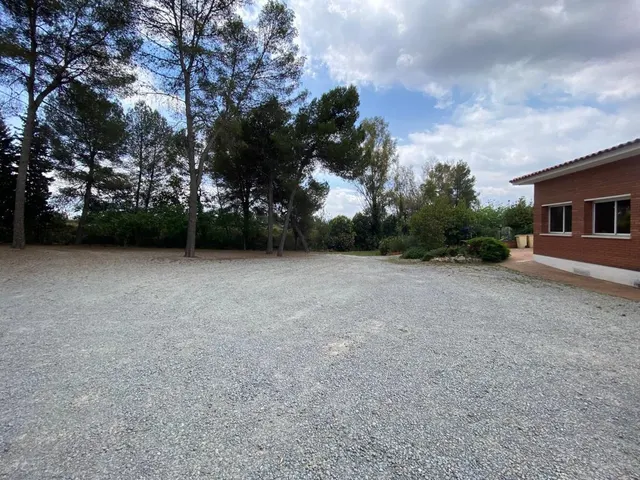 Terreno + Masía en venta en Bellaterra — 40