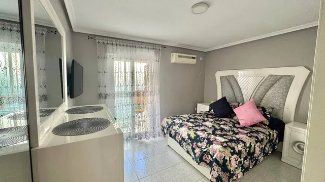 Amplio Piso en Alicante - Ideal para Familias — 16