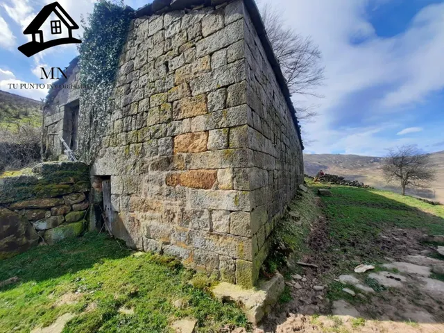 VENTA DE DOS CABAÑAS PAREADAS EN SAN PEDRO DEL ROMERAL - foto 4