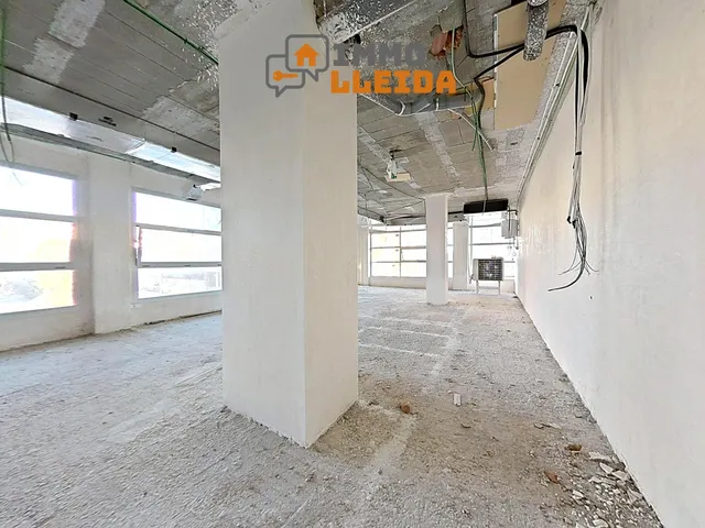 OPORTUNIDAD Local comercial en altillo — 22