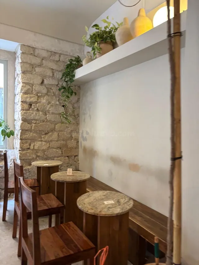 LOCAL COMERCIAL EN VENTA CON INQUILINO – CASCO ANTIGUO DE ALICANTE — 5