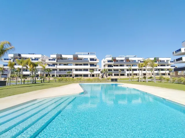 APARTAMENTOS DE 2 DORMITORIOS 2 BAÑOS, PISCINA COMUNITARIA E