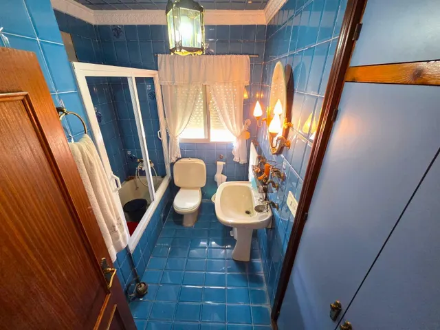 GRAN CASA DE TRES PLANTAS, 5 DORMITORIOS, TERRAZAS Y GARAJE EN CHICLANA DE LA FRONTERA — 24