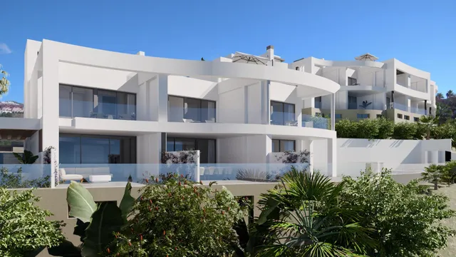 Viviendas de diseño escandinavo a minutos de Marbella, con vistas al mar y alto confort — 19