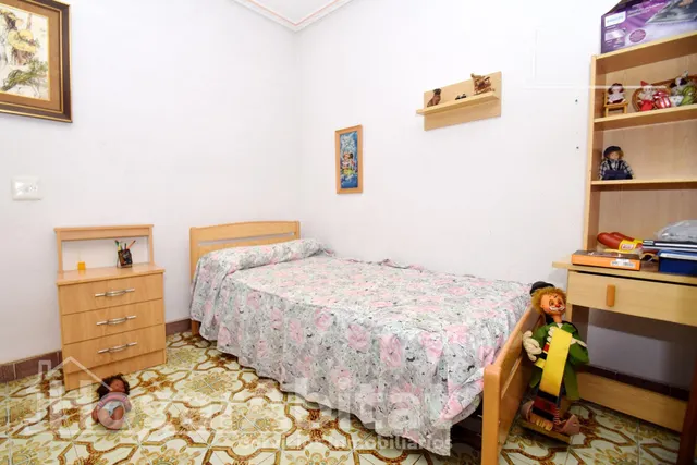GRAN CASA CON TERRAZA Y TRASTERO — 19