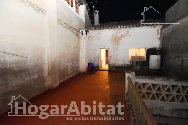 AMPLIA CASA CON TERRAZA PARA CREAR TU HOGAR DE ENSUEÑO - foto 5