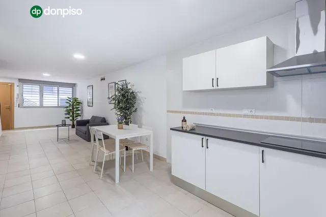 LUMINOSO DÚPLEX EN LÁCHAR — 7