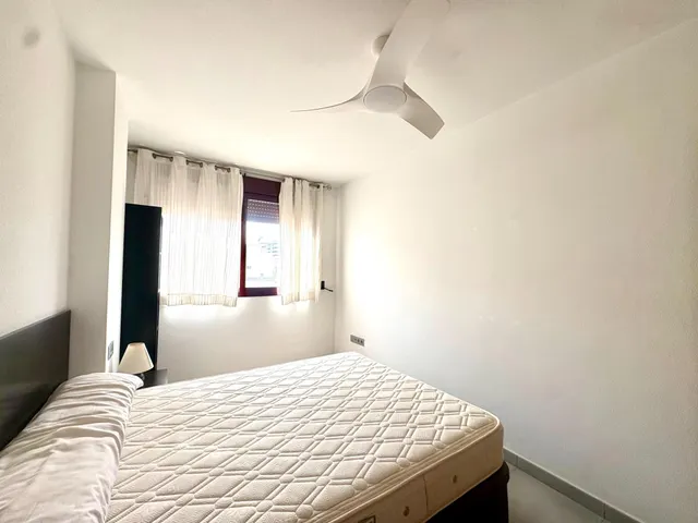 Apartamento de 1 dormitorio con garaje en Juan de Borbón — 17