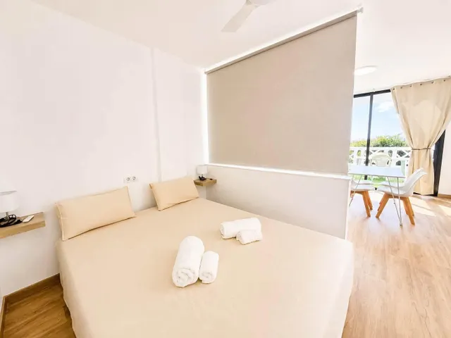 Estudio completamente reformado y a estrenar en el residencial Ocean View, en San Eugenio Alto. — 8