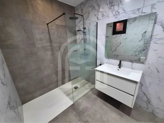 Planta baja 3 habitaciones 78m² en venta - Rambla sant jordi — 8
