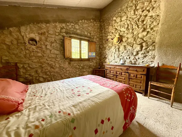 ESPECTACULAR FINCA RÚSTICA EN SELLA — 32