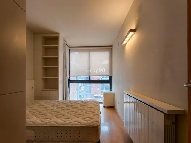 ÁTICO DÚPLEX CON TERRAZA PRIVADA JUNTO A RICARD VINYES — 22