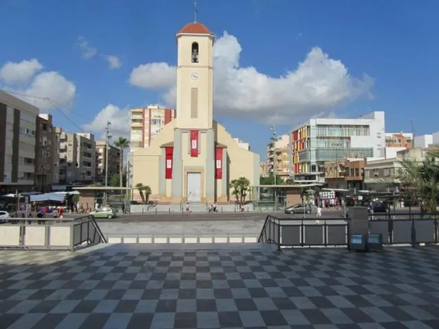 Apartamentos de nueva construcción en el centro de Guardamar del Segura, Costa Blanca — 13