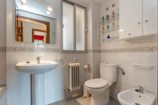 PISO DE 3 DORMITORIOS 2 BAÑOS CON PISCINA, GARAJE Y TERRAZA CON VISTAS DESPEJADAS EN PARQUE NUEVA GRANADA — 14