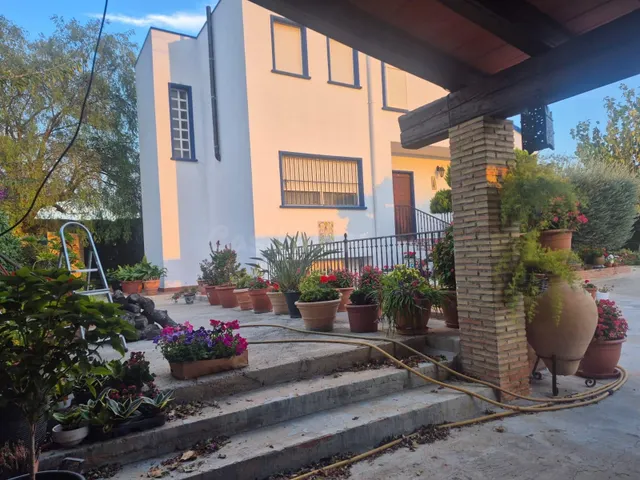 CASA DE CAMPO DE 3 DORMITORIOS SOBRE PARCELA DE MÁS DE 3.000 - foto 2