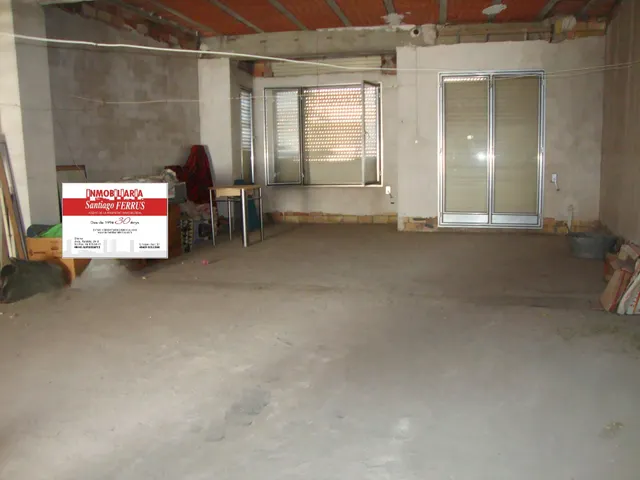 VENTA DE CASA CON AMPLIO CORRAL EN BENIFAIO — 16