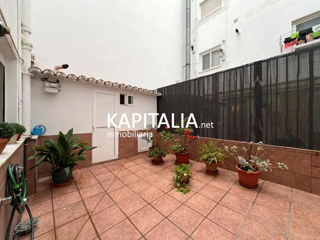 Vivienda reformada con patio en Santa Rosa — 8