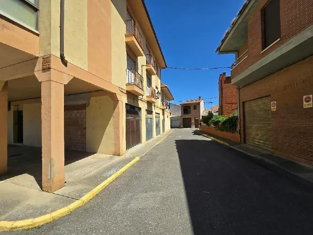 Estupendo piso en Mansilla de las Mulas — 18