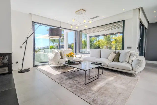 Chalet 4 habitaciones 383m² en venta - Costa Del Sol — 19