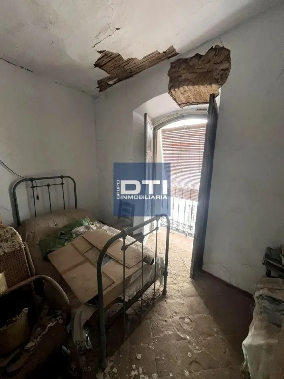 CASA DE PUEBLO EN EL CENTRO DE CORTEGANA — 26