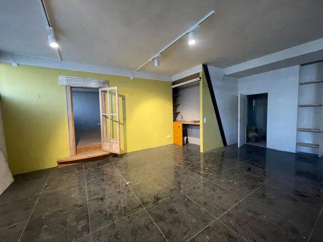 ALQUILER DE LOCAL EN CALA MAYOR - MALLORCA — 9