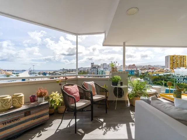 Exclusivo super atico con terraza de 60 metros junto al puer - foto 2