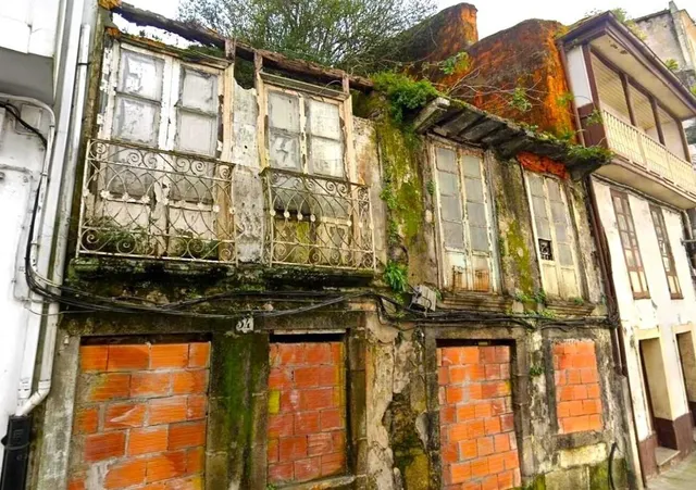 Suelo urbano terciario en venta en RIBEIRA - foto 3