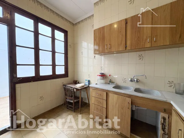 ¡Vistas a las montañas! Casa amplia y luminosa para reformar con patio y gran terraza — 6