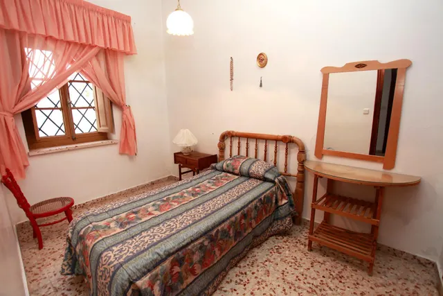 Casa de pueblo 4 habitaciones, planta baja con patio, garaje y gran potencial en La Palma — 16