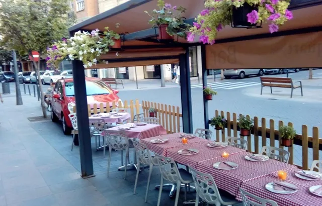 En traspaso Cafetería-Restaurante céntrico en Quart de Poblet — 5