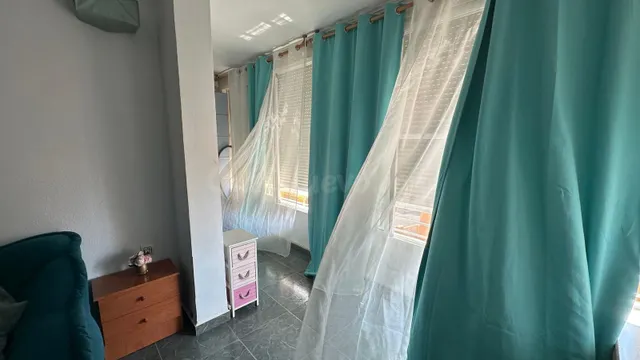 SE ALQUILA PISO PARA TODO EL AÑO – BUENAVISTA, ROQUETAS DE M - foto 3