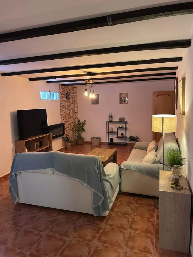 Adosado en zona de Valverde, Elche — 35