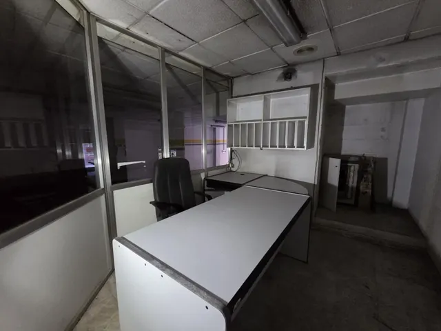 Local comercial de 300 m2 en la principal calle de ciudad naranco — 8