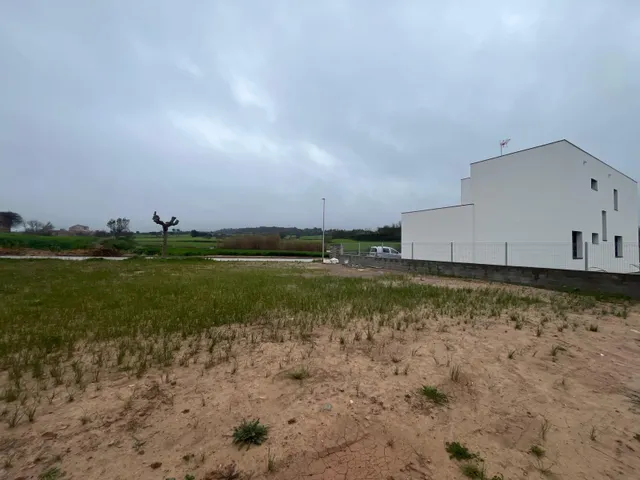 Solar esquinero en la mejor zona de Prats de Rei con 526 m2 para edificar unifamiliar — 14