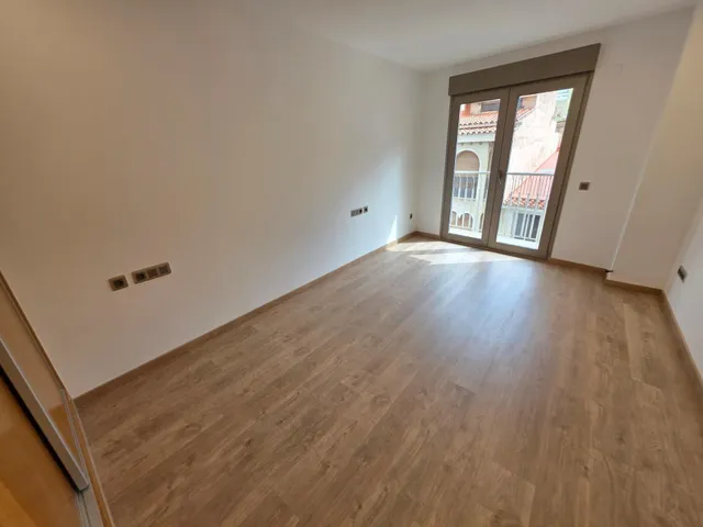 Exclusiva vivienda a estrenar en Castellón sin muebles — 33