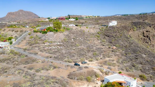 Terreno rústico con vistas panorámicas en San Miguel de Abona — 17