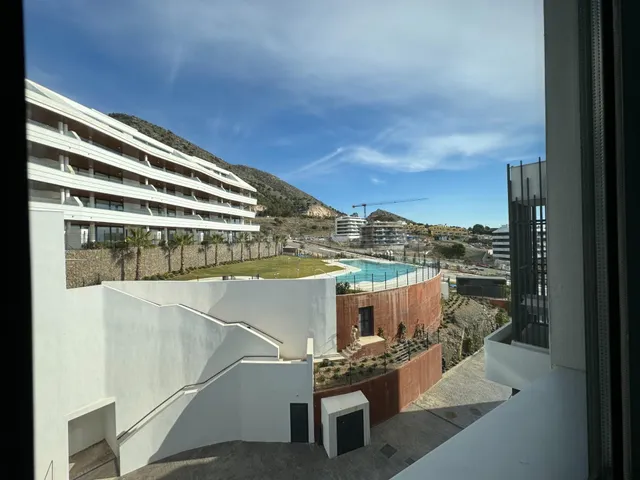 Ático con terraza 82 m2 - foto 4