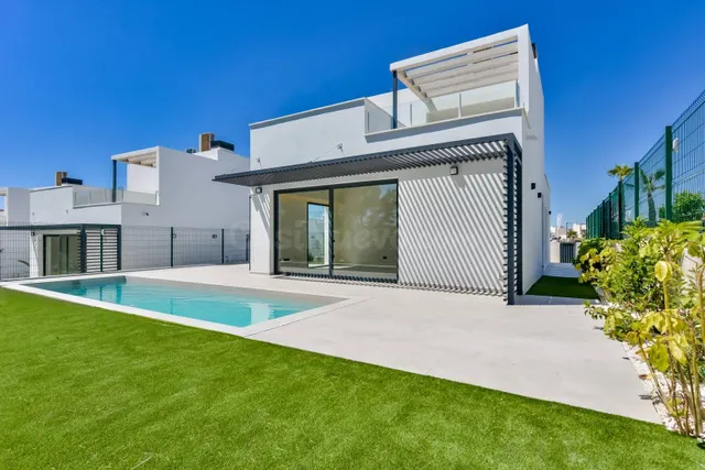 Exclusiva villa contemporánea lista para entrar a vivir en F - foto 2