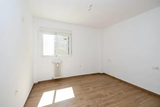 Piso Junto Calle Alhamar — 21