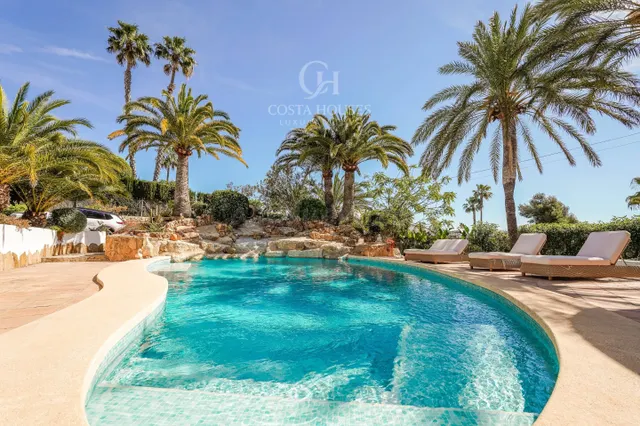 VILLA SERENA · JARDÍN MEDITERRÁNEO, PRIVACIDAD Y ESTILO DE V - foto 2